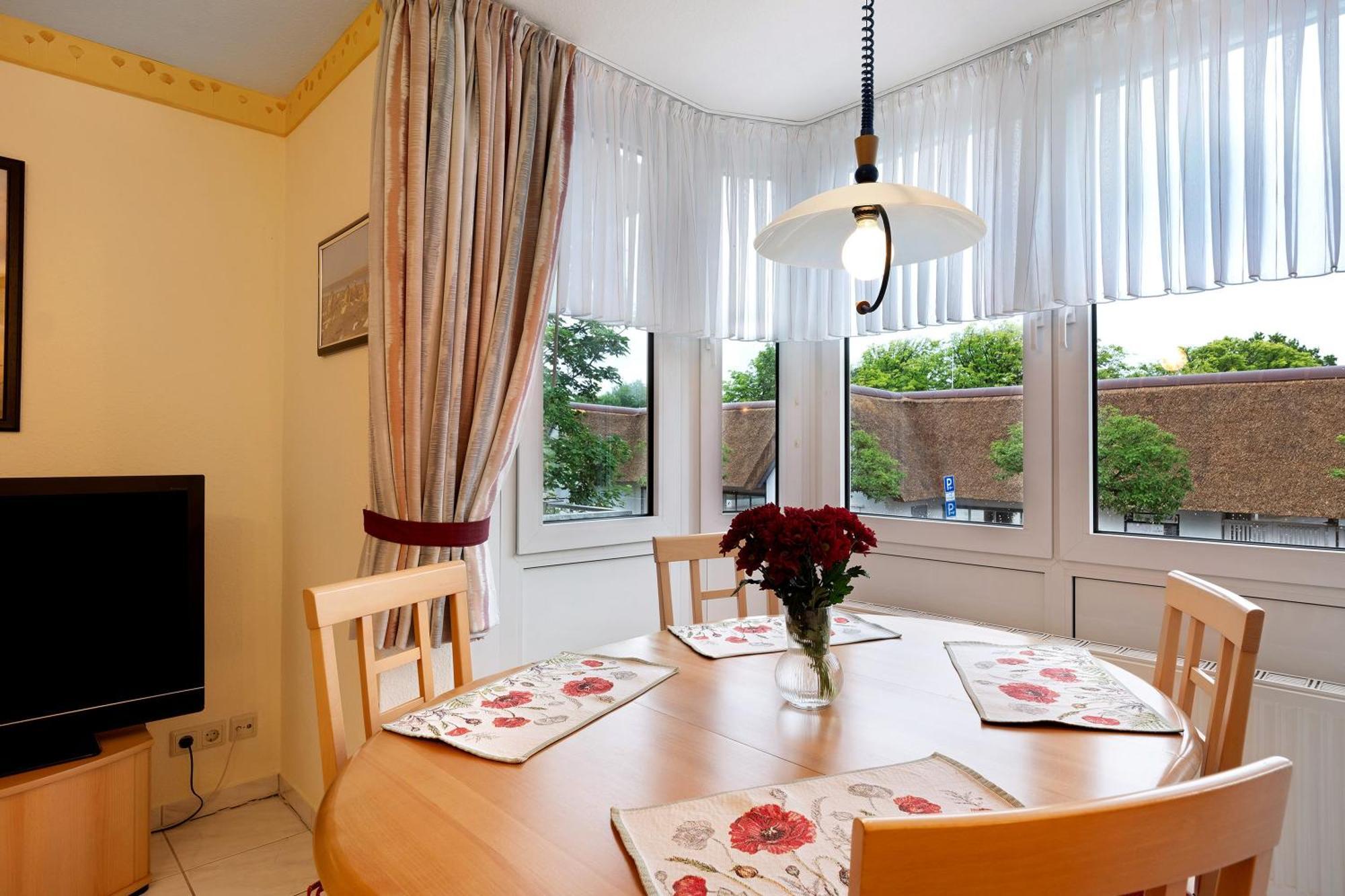 Elbstrom 24 Apartment *